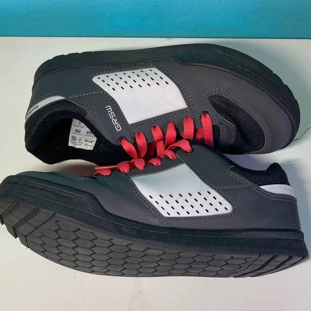 Shimano GRSW 500 Womens Size 38 Athletic Cycling Shoes Gray US Size 7.5